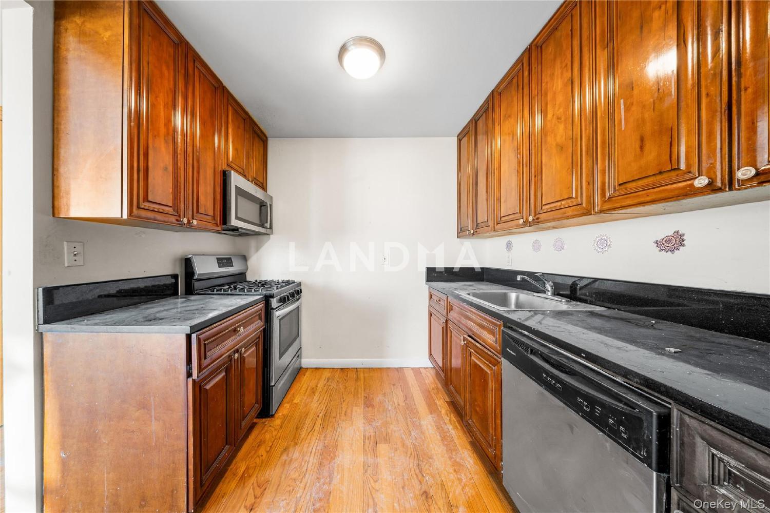 14-34 110th Street  Unit 5B 官网图片 8