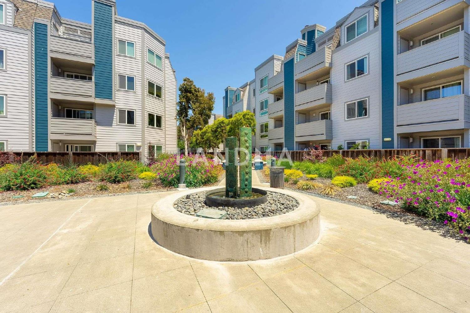 6400 Christie Ave #2215 官网图片 26