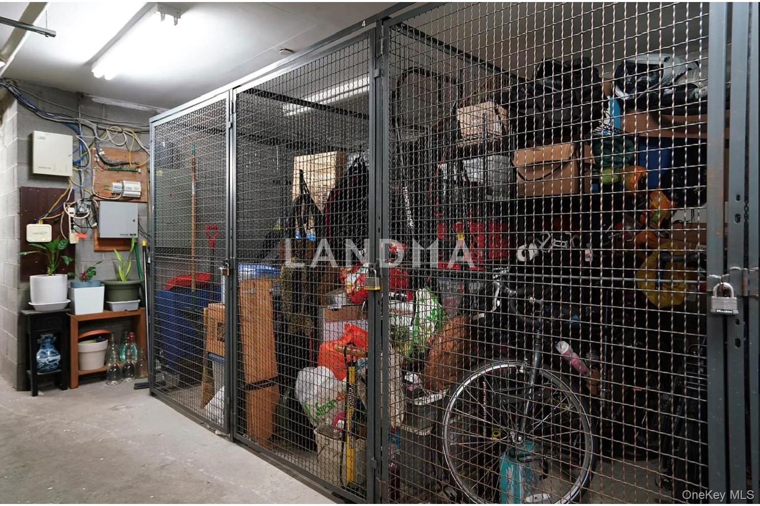 370 Saint Nicholas Avenue  Unit 5B 官网图片 21