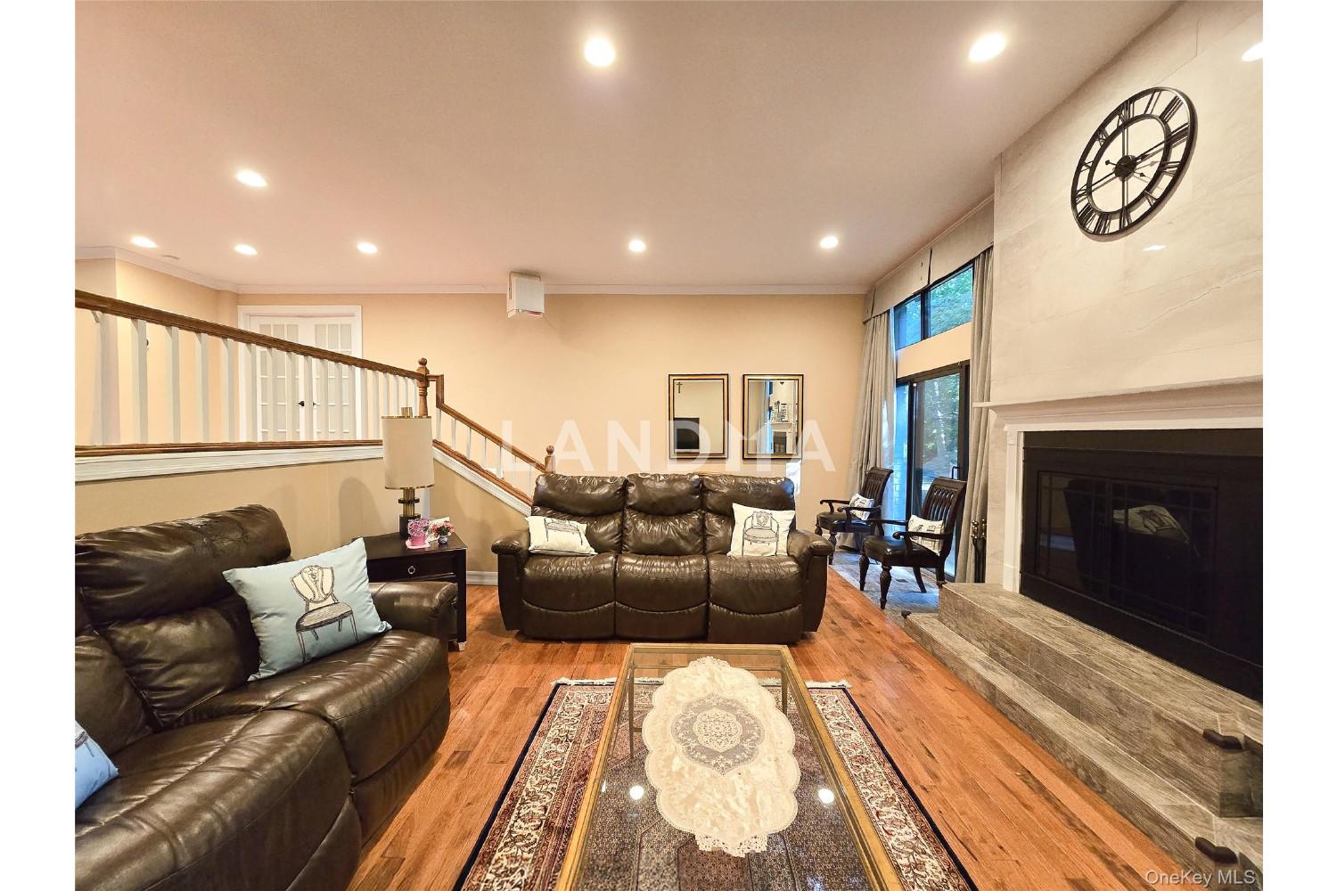 54 Acorn Ponds Drive  Unit 271 官网图片 27