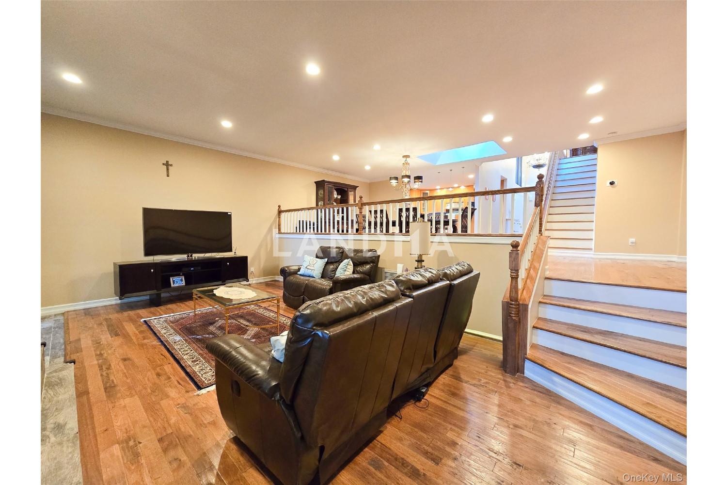 54 Acorn Ponds Drive  Unit 271 官网图片 26