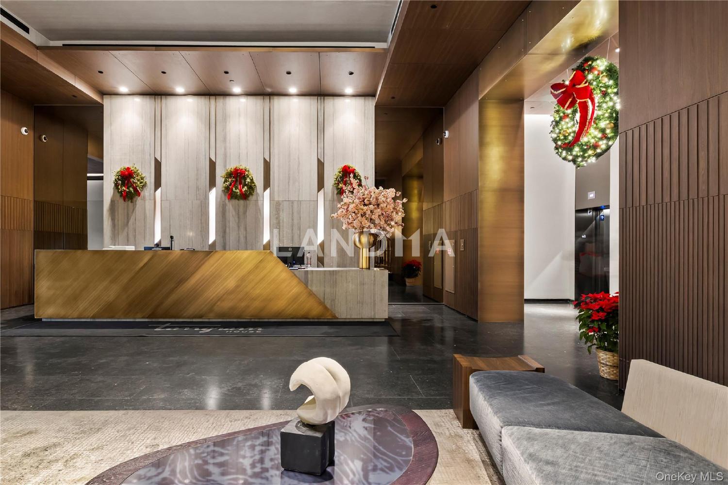 13327 39th Avenue  Unit 3H 官网图片 17