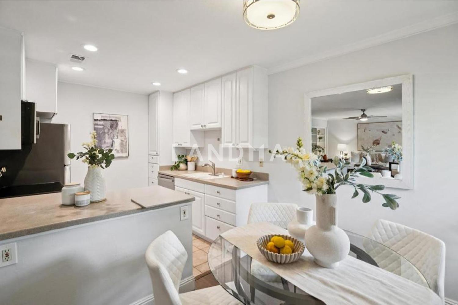 3033 Los Prados Street #229 官网图片 9