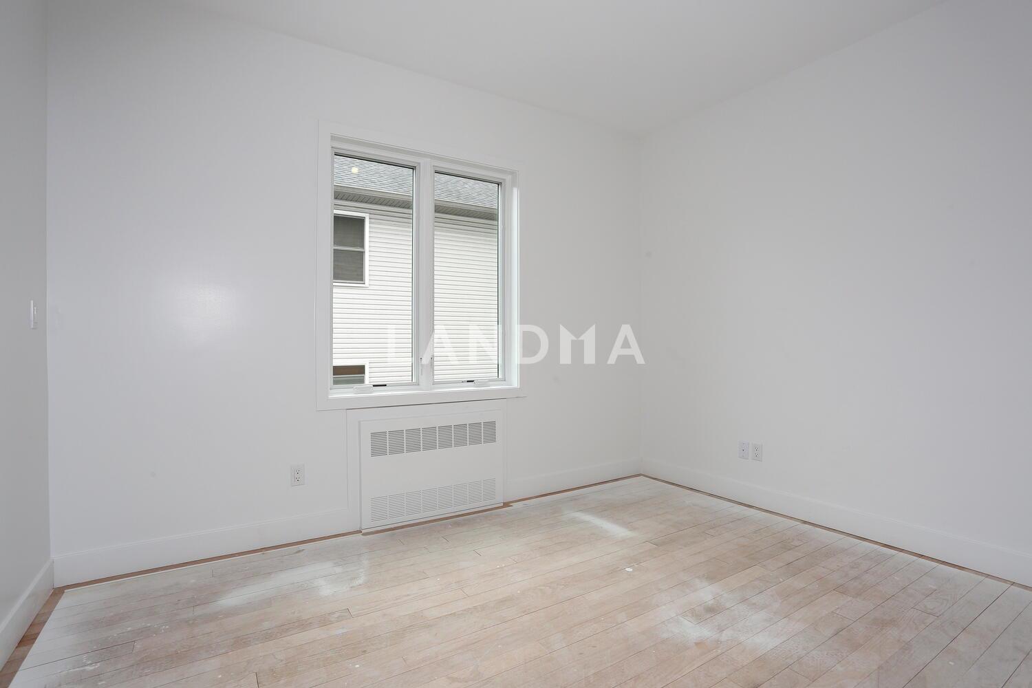 37 Ewing Avenue  Unit 202 官网图片 16