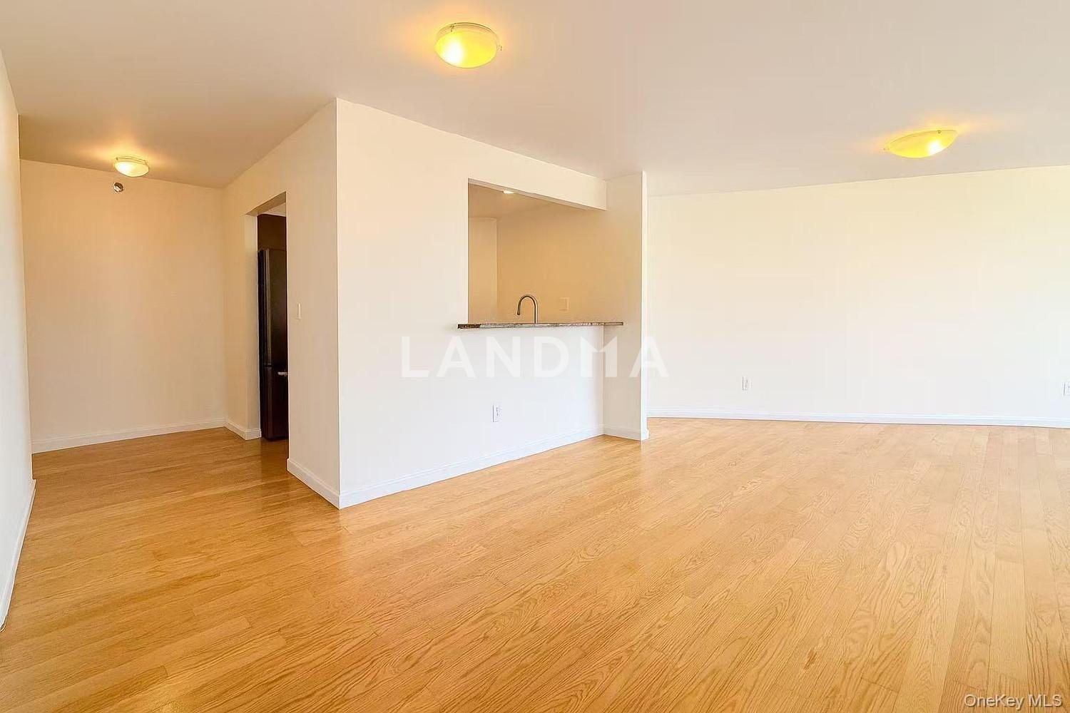 6070 Woodhaven Boulevard  Unit 4E 官网图片 2