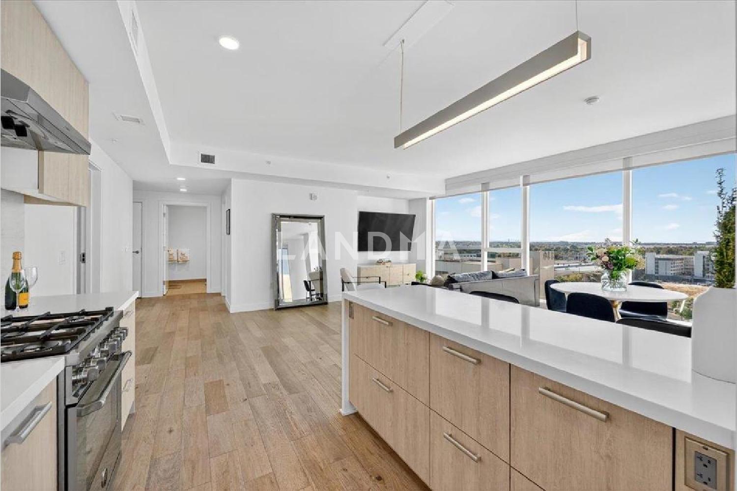 188 W Saint James Street #11101 官网图片 26