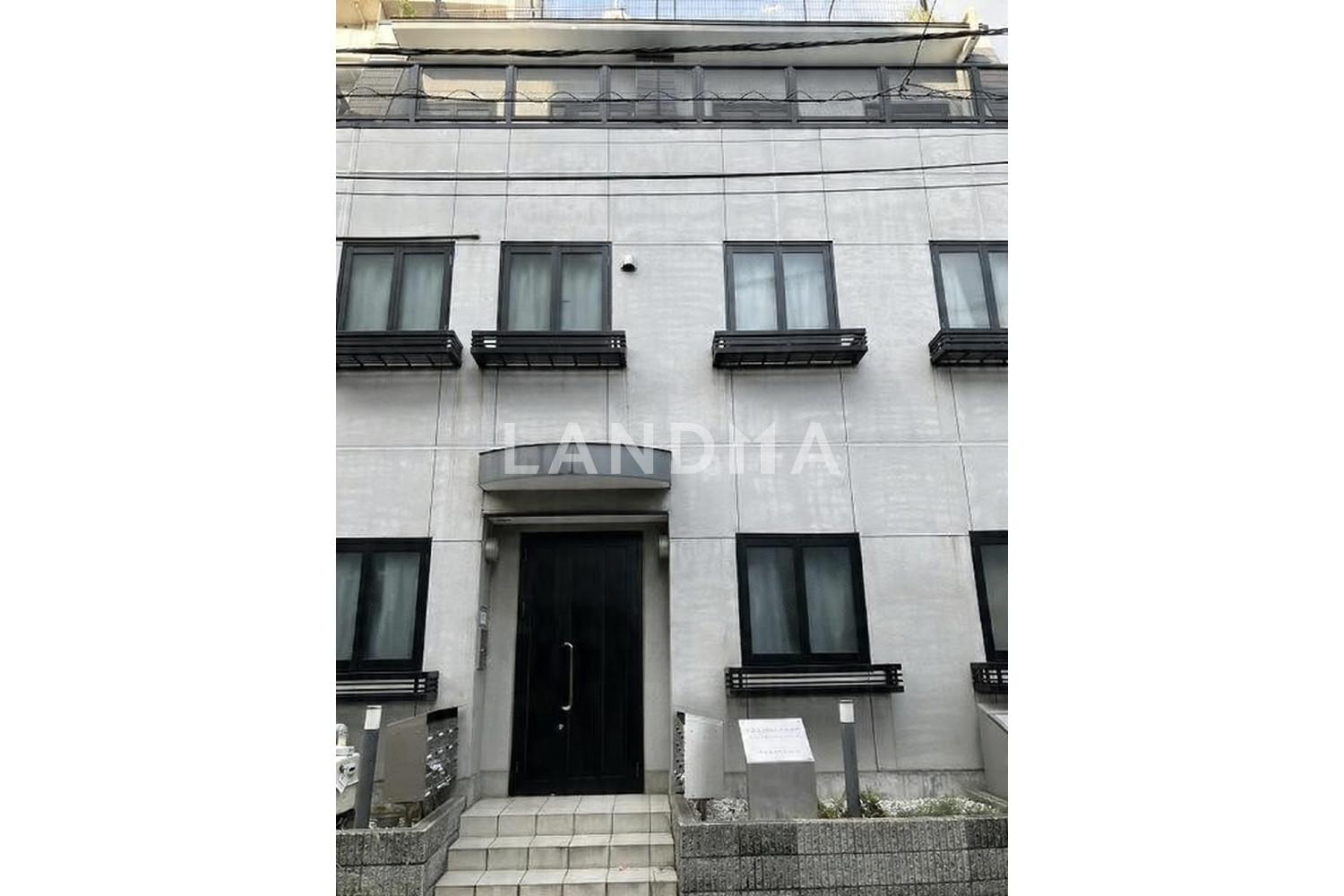 東京都渋谷区本町4-49-8 一棟売りマンション 165.42㎡