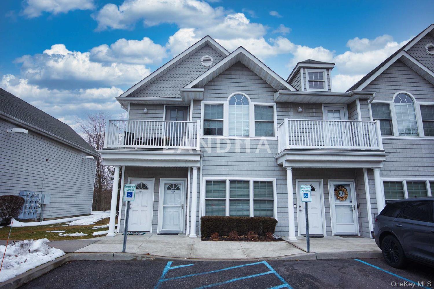 116 Stewart Avenue  Unit B