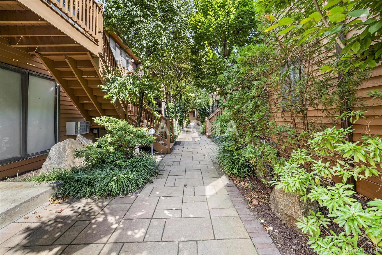 15 Greenridge Avenue  Unit 25F 官网图片 3