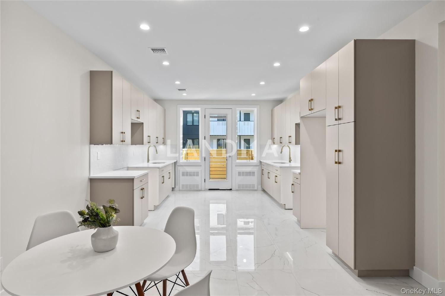 80 Memorial Park  Unit 202 官网图片 15