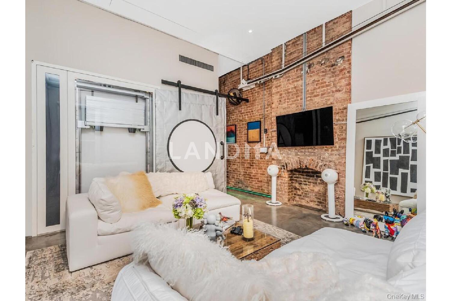 224 E 14th Street  Unit 1 官网图片 15