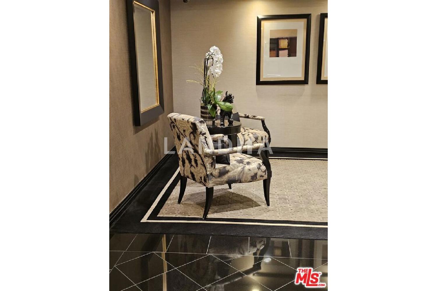 211 S Spalding Drive #N104 官网图片 30