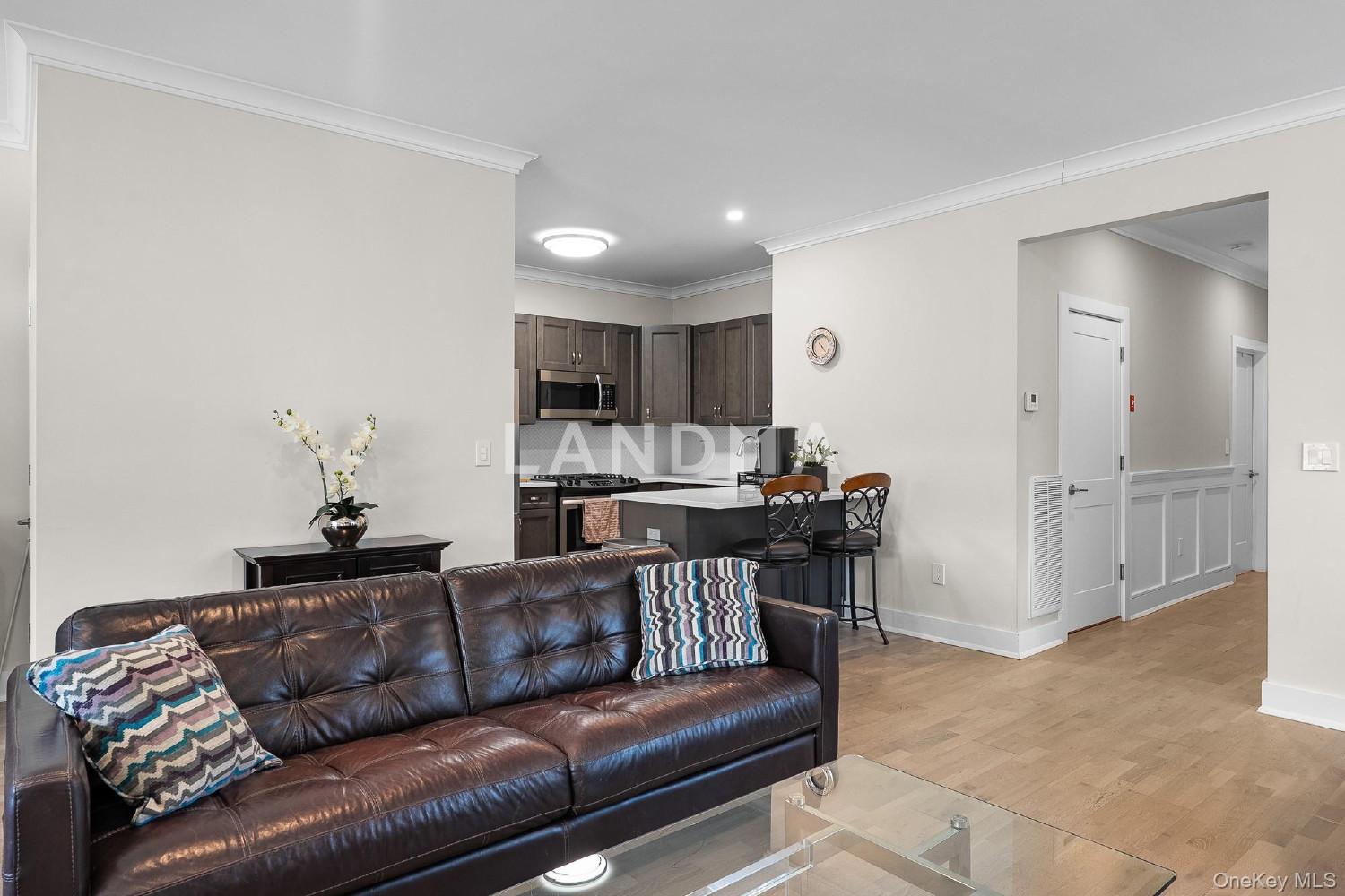 709 Breton Way 官网图片 6