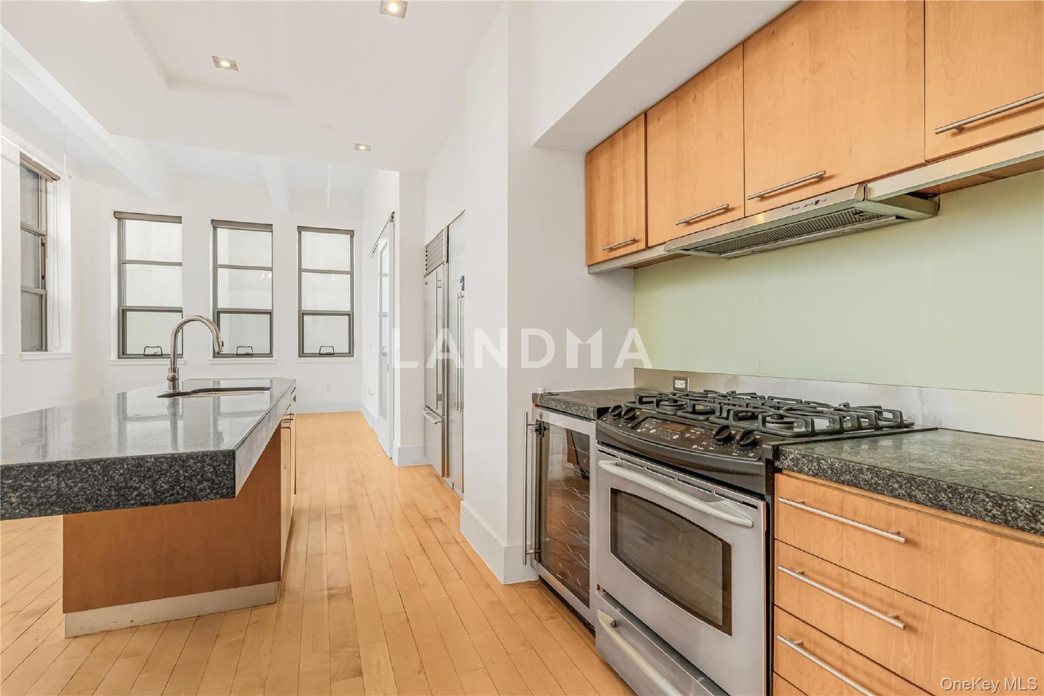 55 Berry Street  Unit 4F 官网图片 8