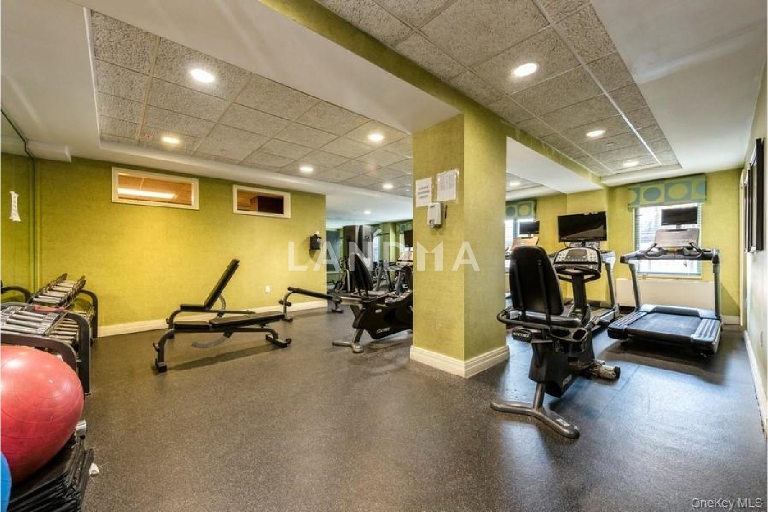 136 Beach 117 Street  Unit 210 官网图片 26