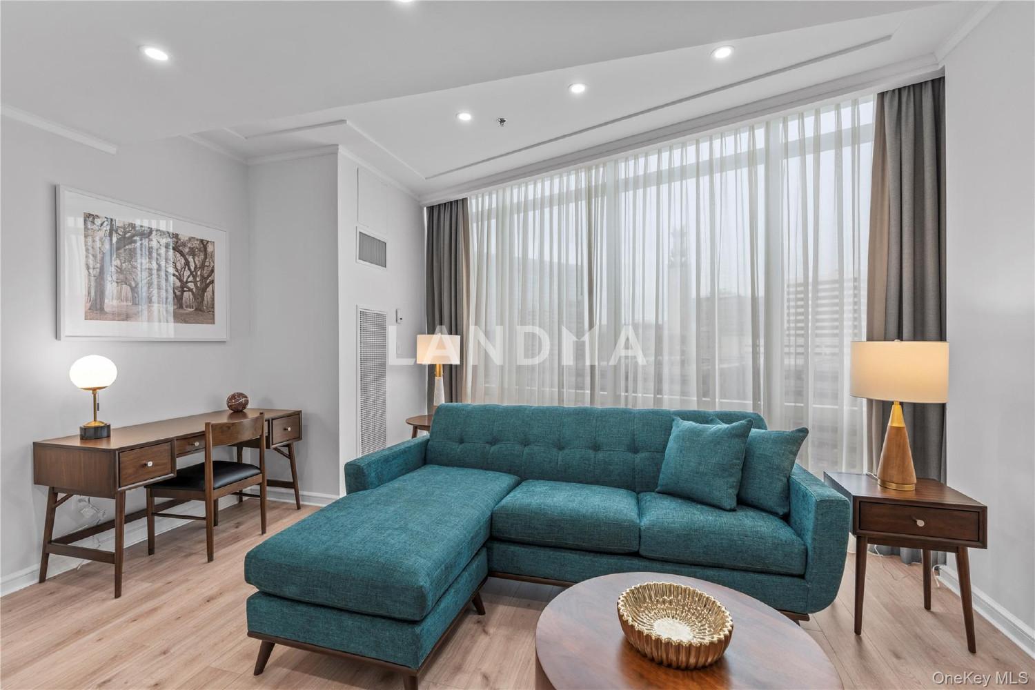 1 Renaissance Square  Unit 10H 官网图片 4