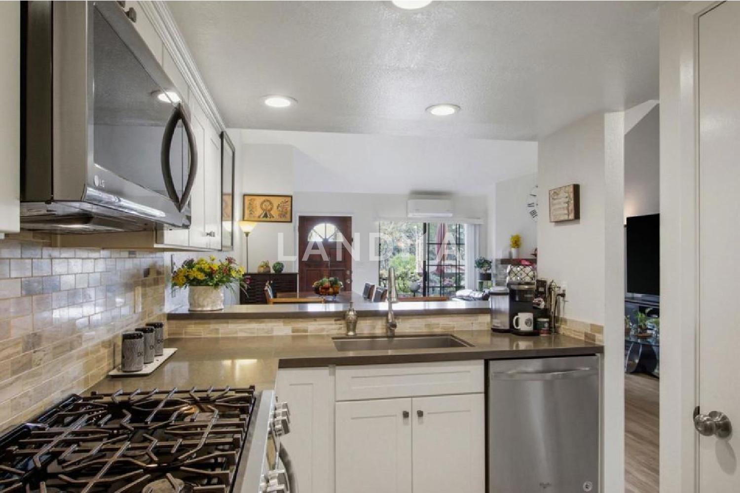 880 N Winchester Boulevard #205 官网图片 8