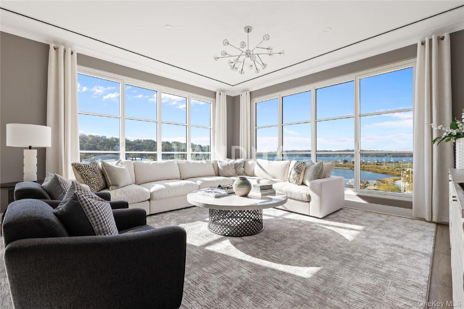 100 Garvies Point Road  Unit 1036