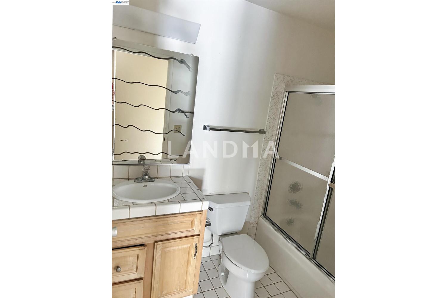 5335 Broadway Terrace #204 官网图片 13