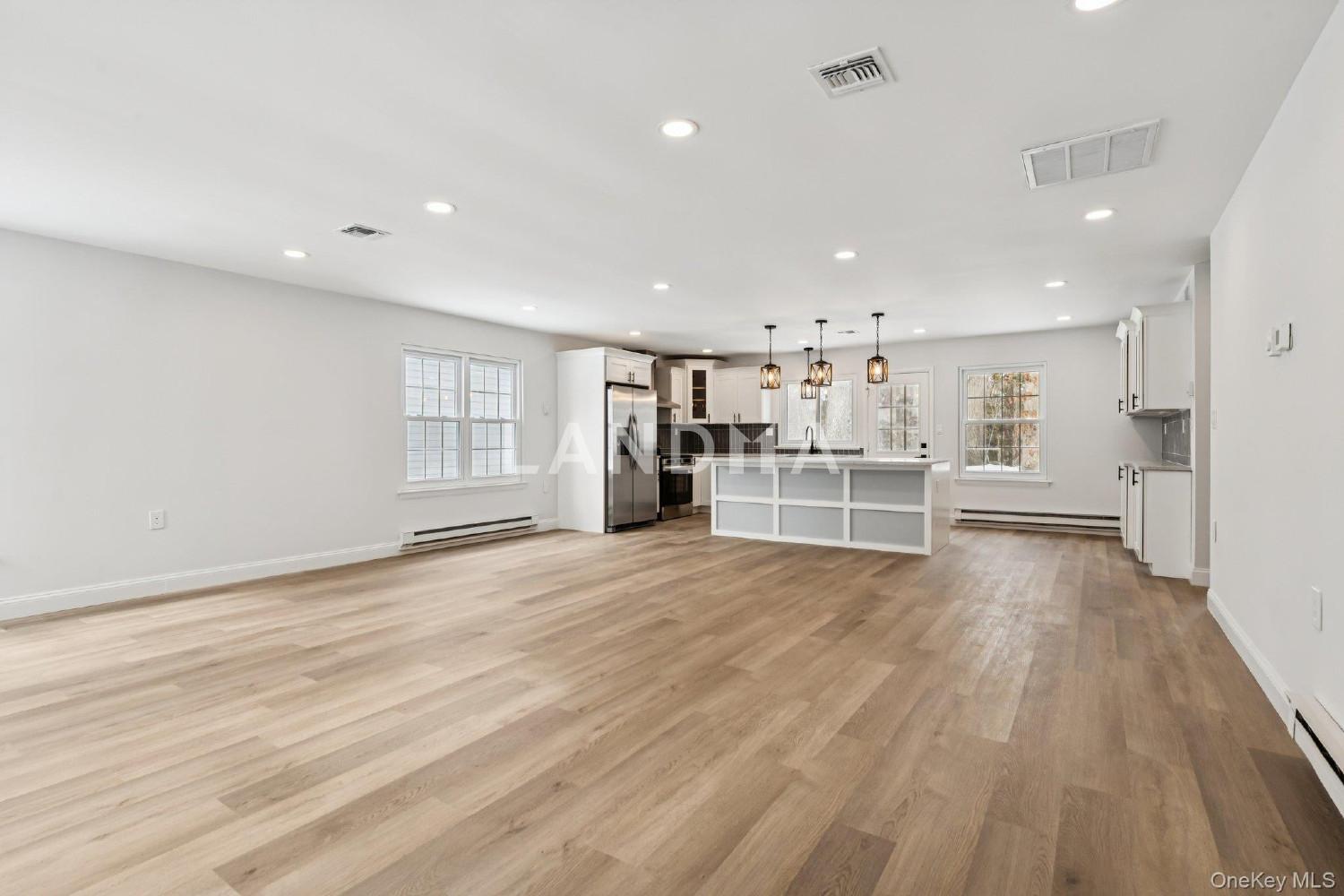 304 Kingston Court 官网图片 6