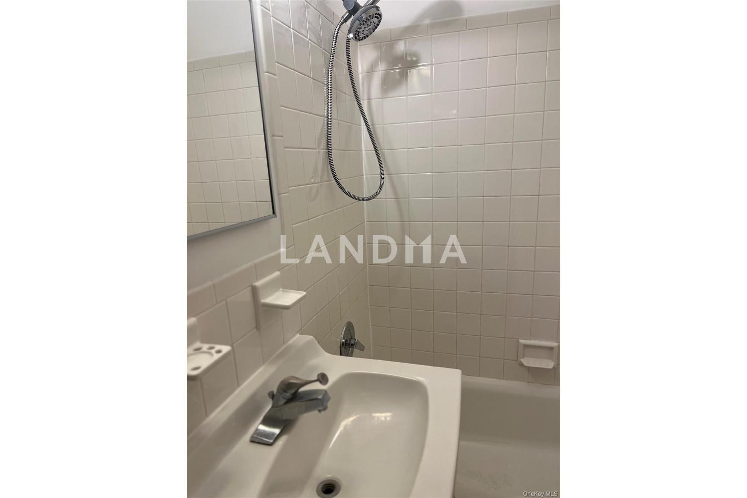 246 Sumpter Street  Unit 2A 官网图片 8