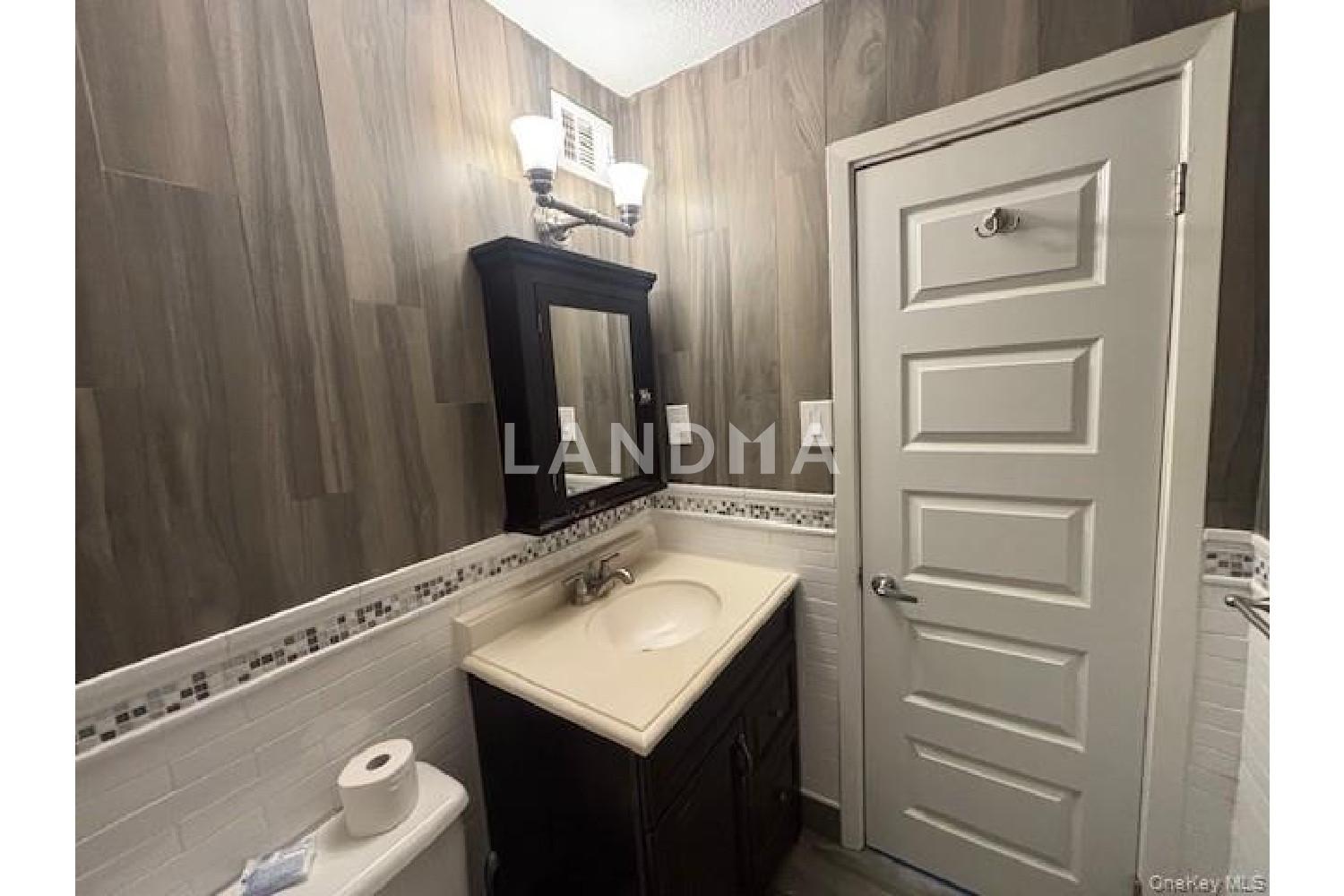 205 Mineola Boulevard  Unit 4D 官网图片 10