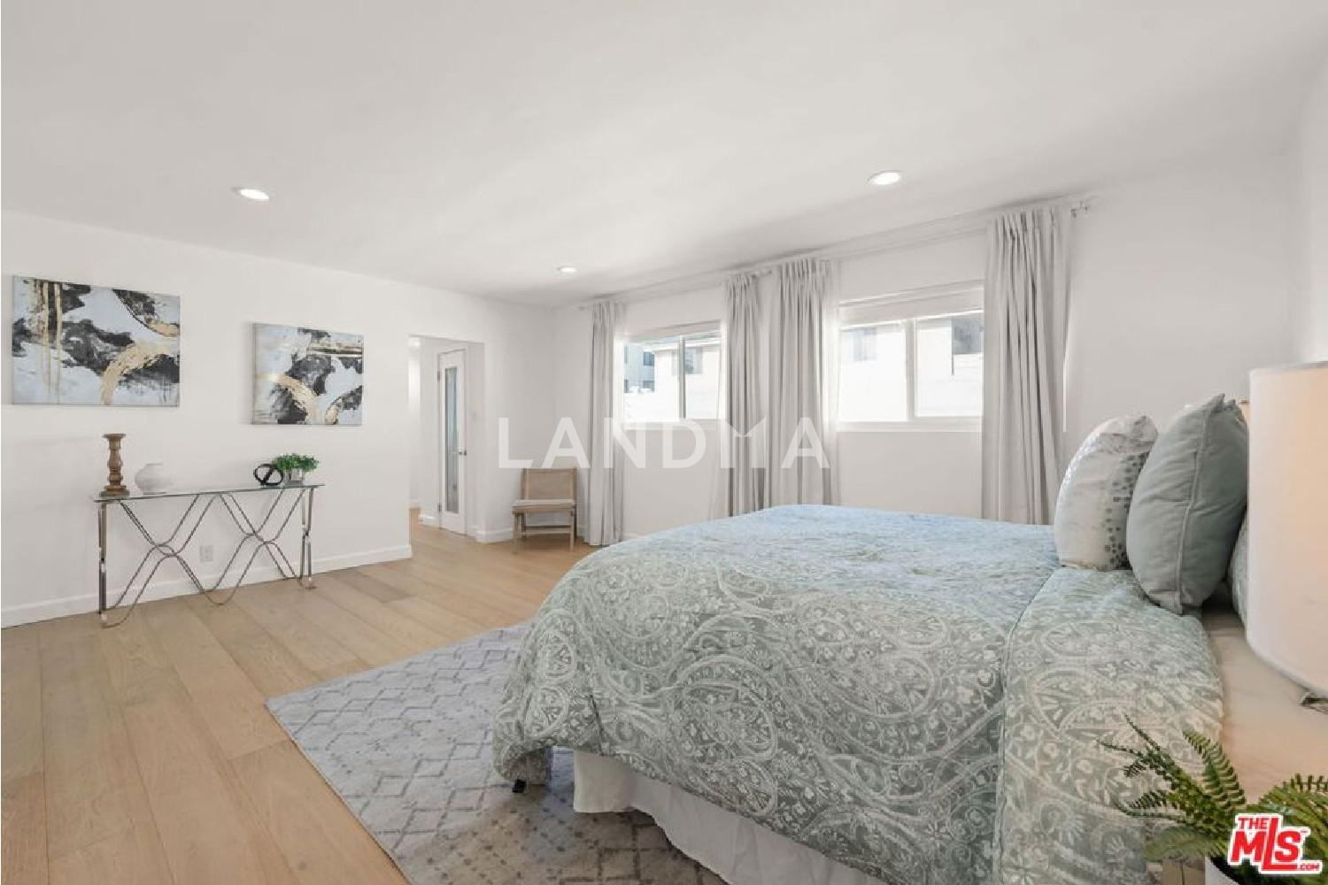 1525 N Hayworth Avenue #302 官网图片 25