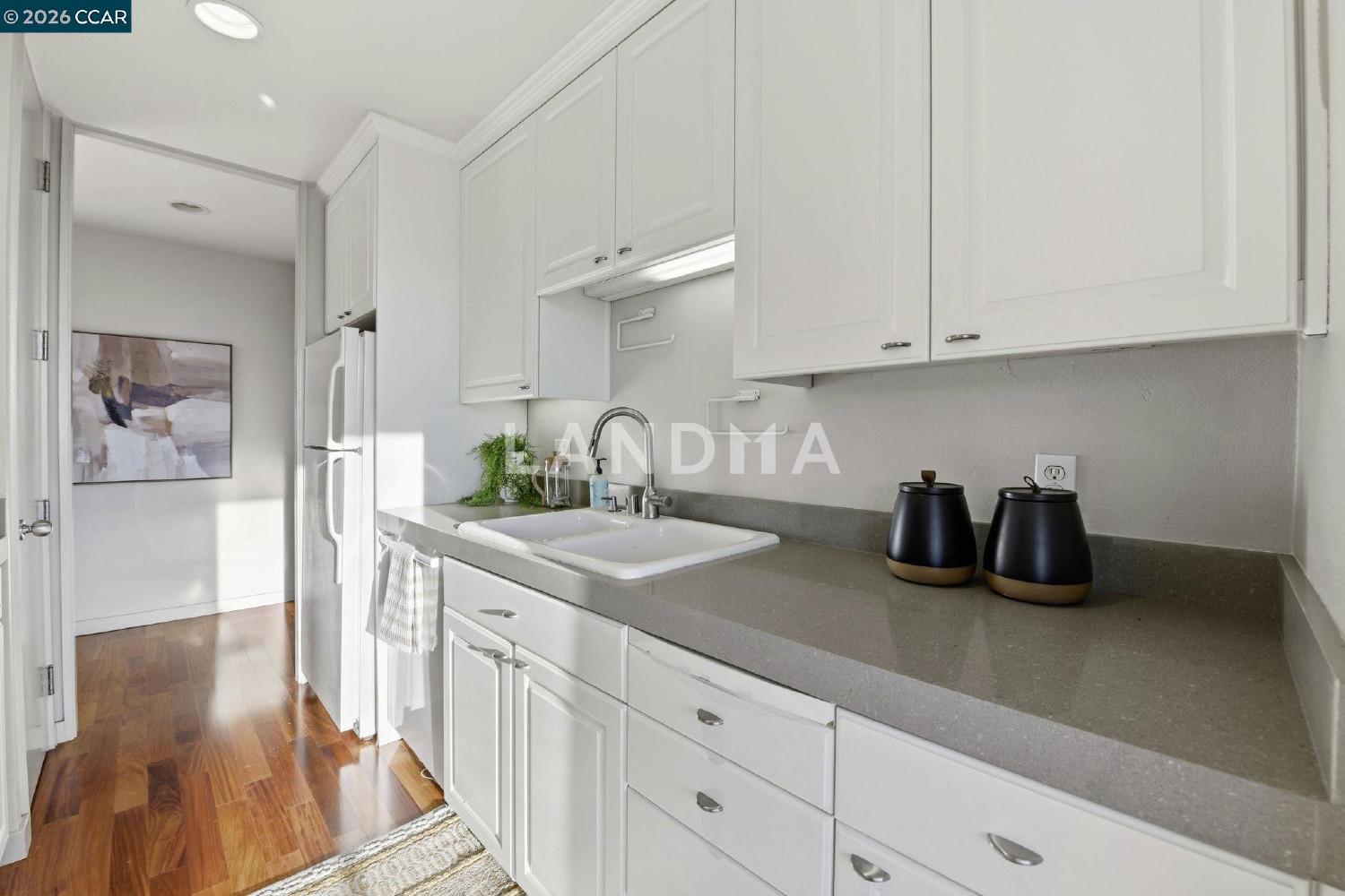 565 Bellevue Ave #1403 官网图片 10