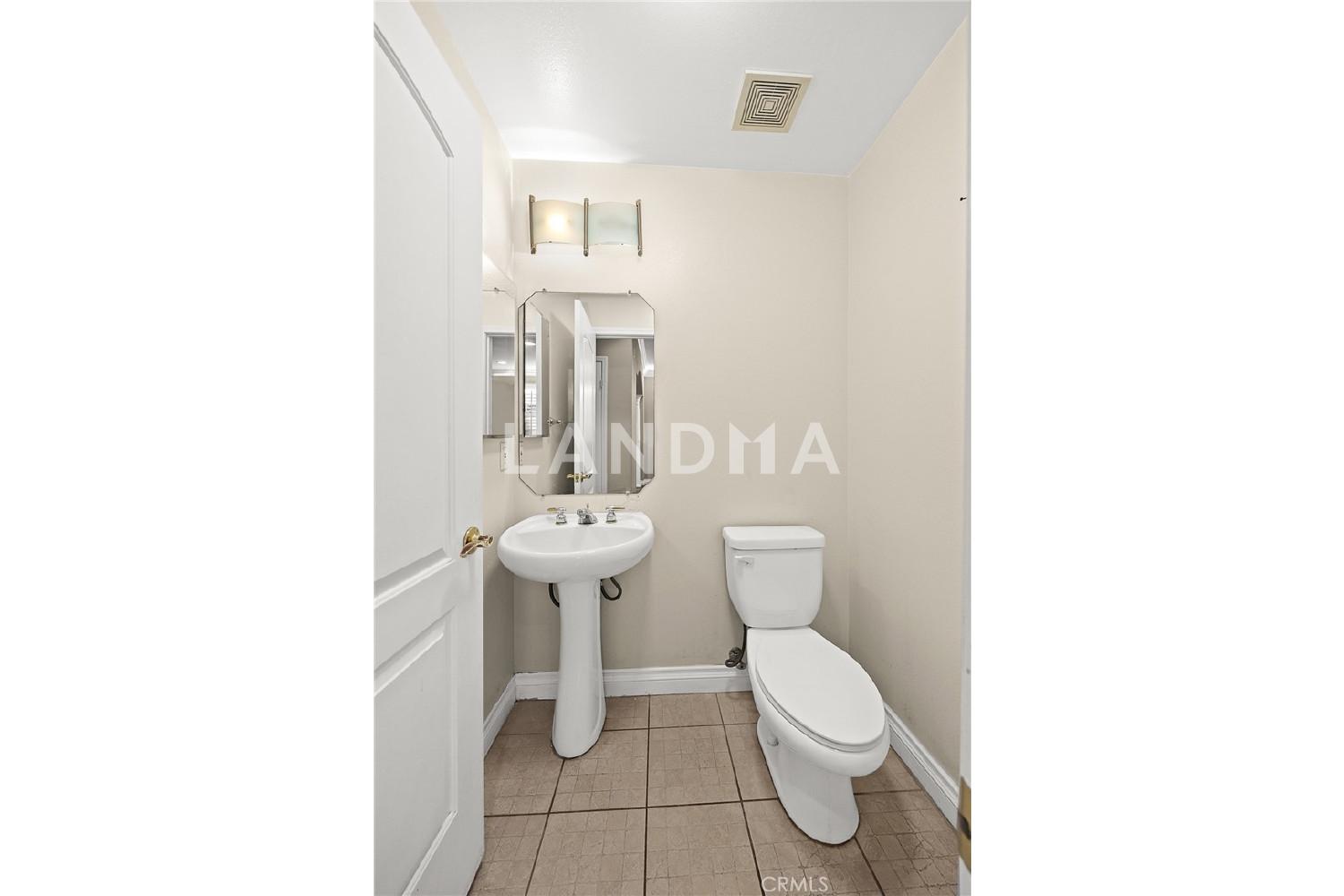 438 W Huntington #A 官网图片 19