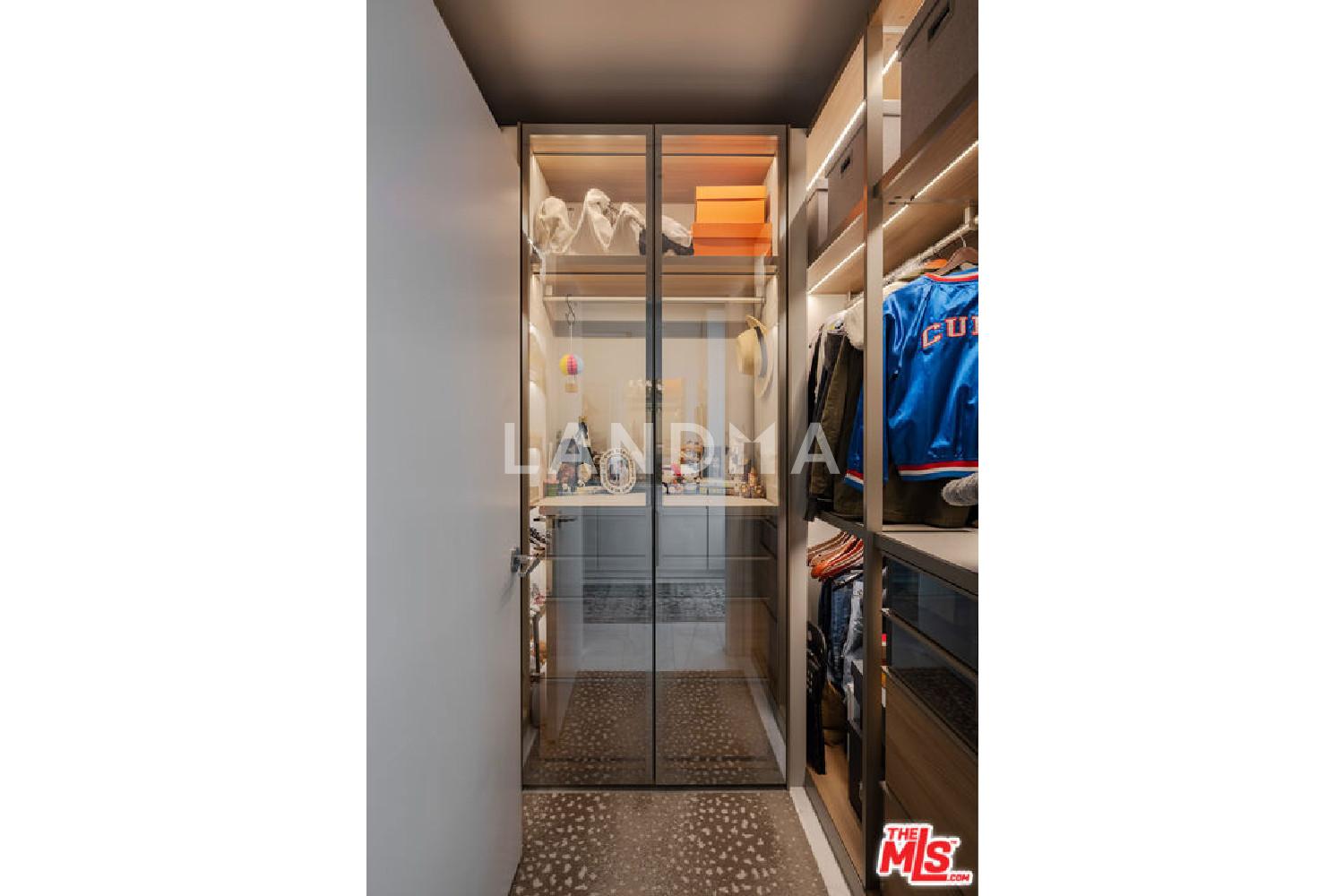9000 W 3rd Street #103 官网图片 13