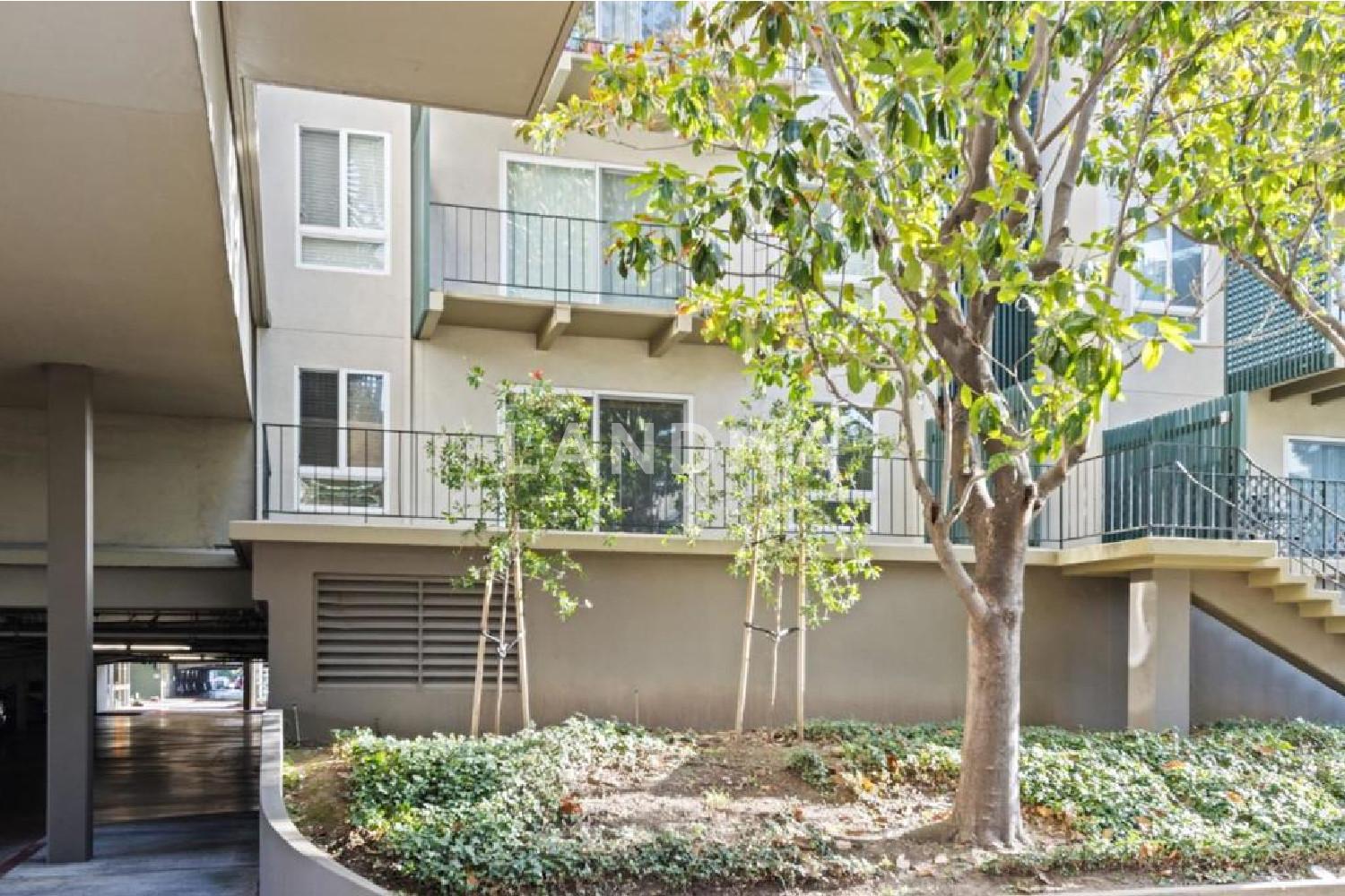 833 N Humboldt Street #201