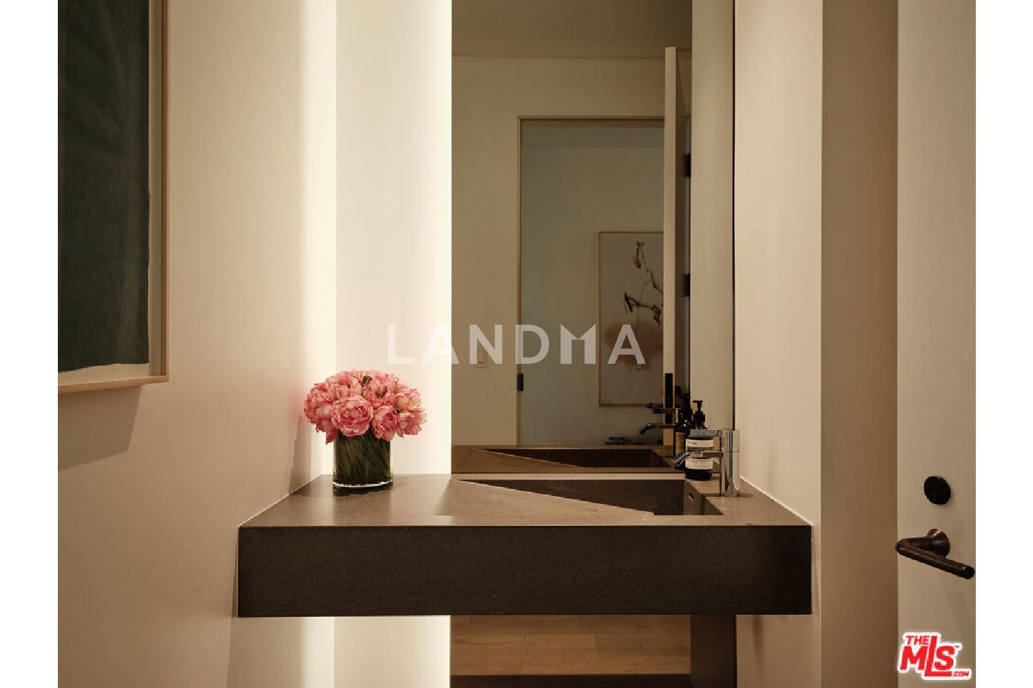 8899 Beverly Boulevard #4D 官网图片 14