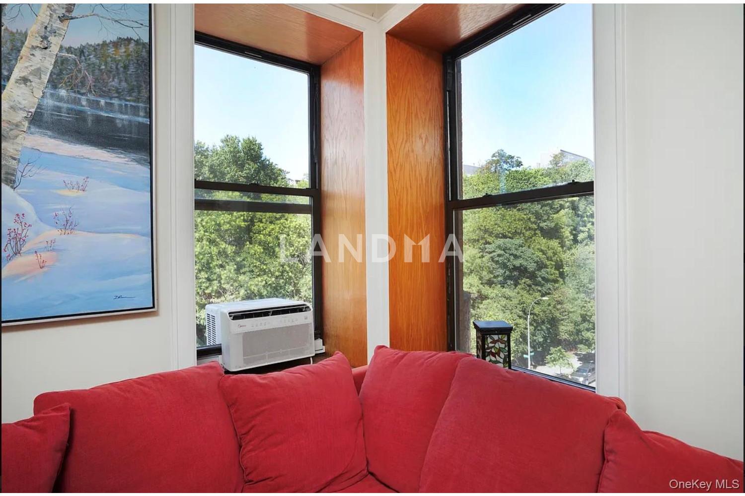 370 Saint Nicholas Avenue  Unit 5B 官网图片 5