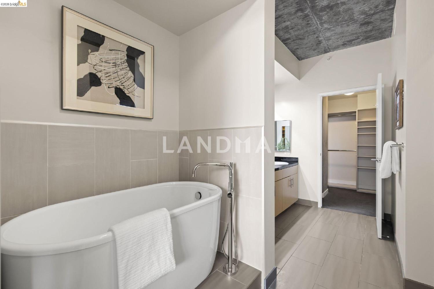 311 2nd St #311 官网图片 26