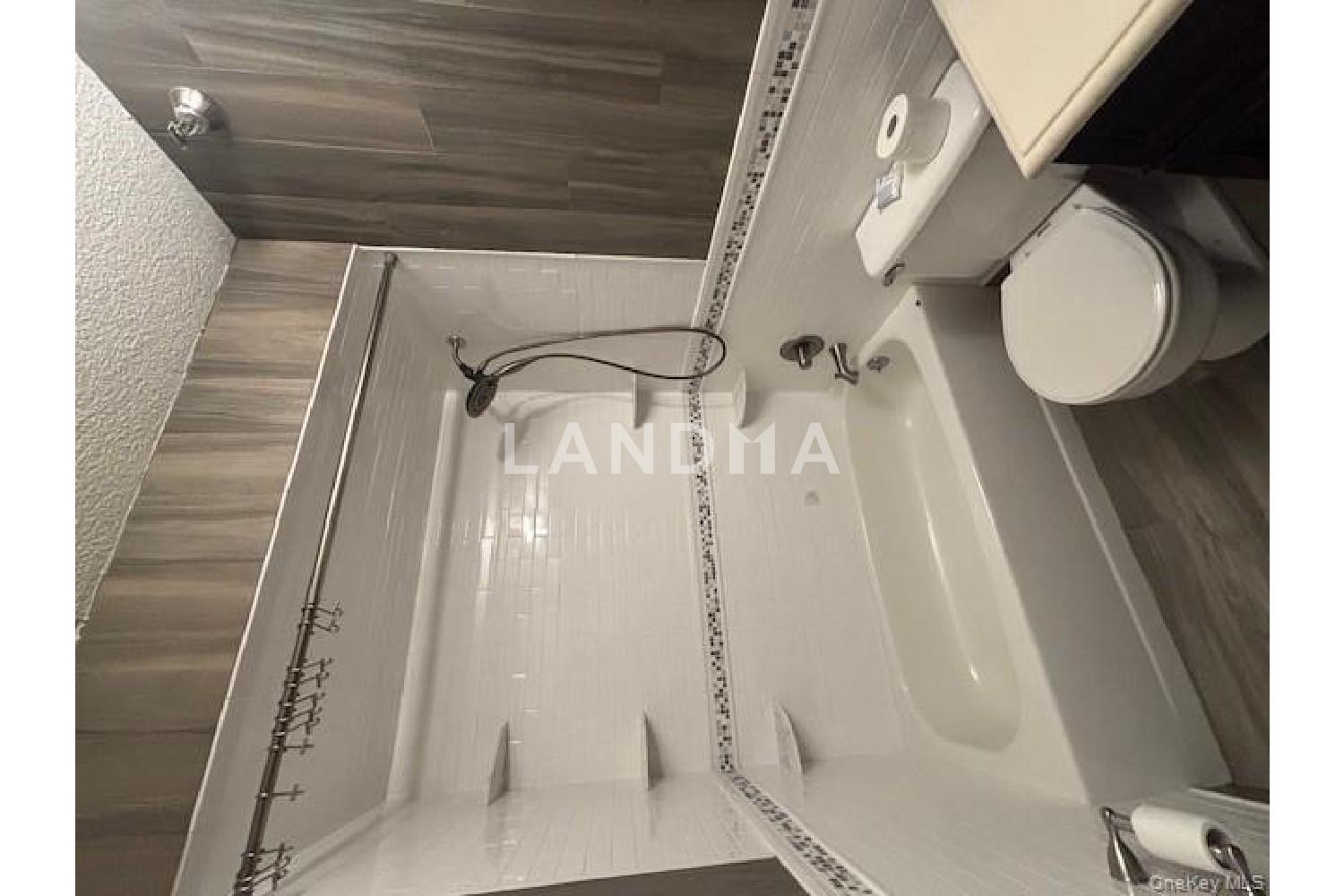 205 Mineola Boulevard  Unit 4D 官网图片 12
