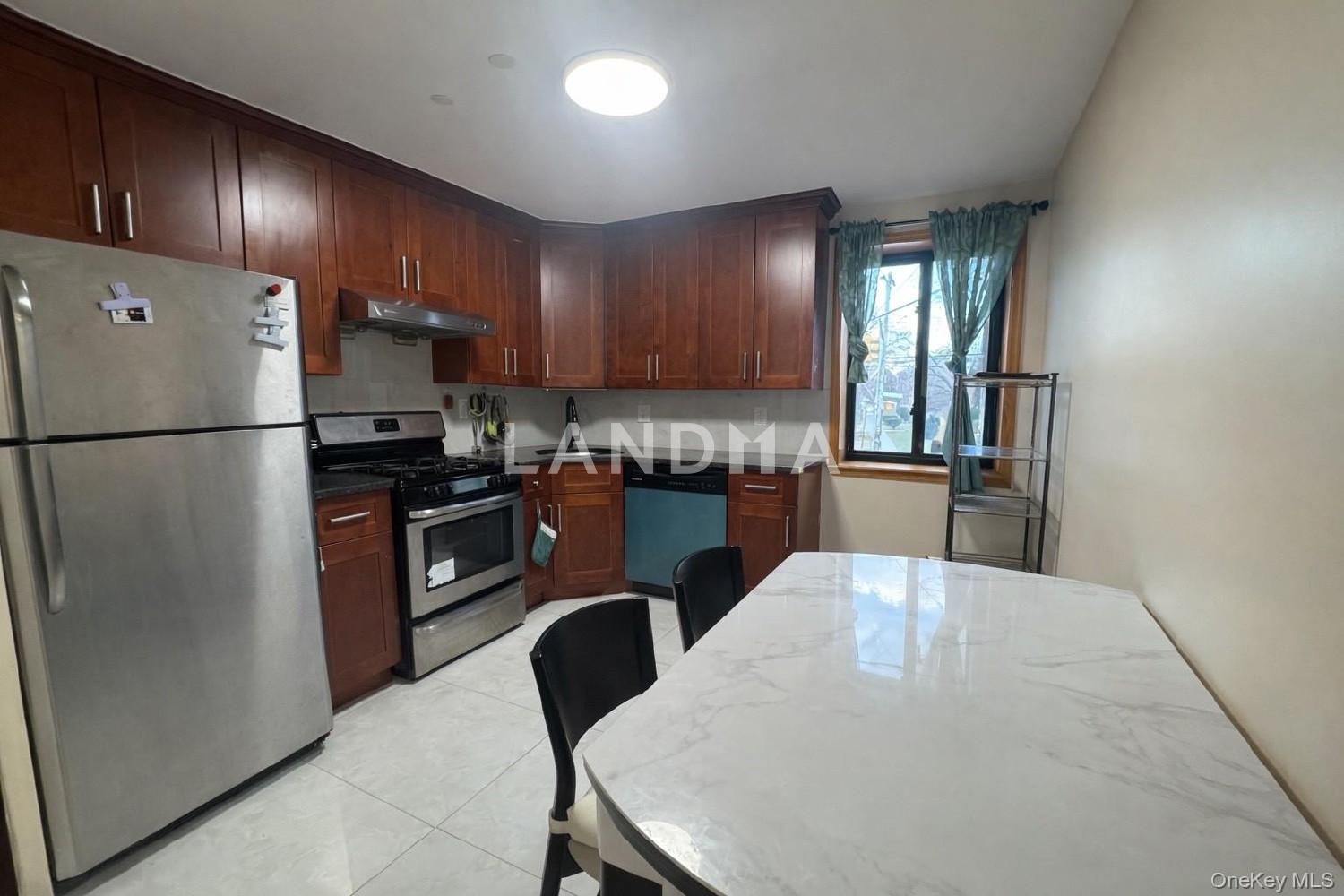 7548 Parsons Boulevard  Unit 2A 官网图片 2