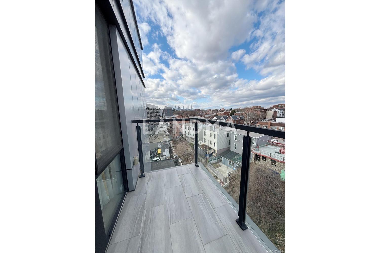 70-65 Queens Boulevard  Unit 9I 官网图片 14