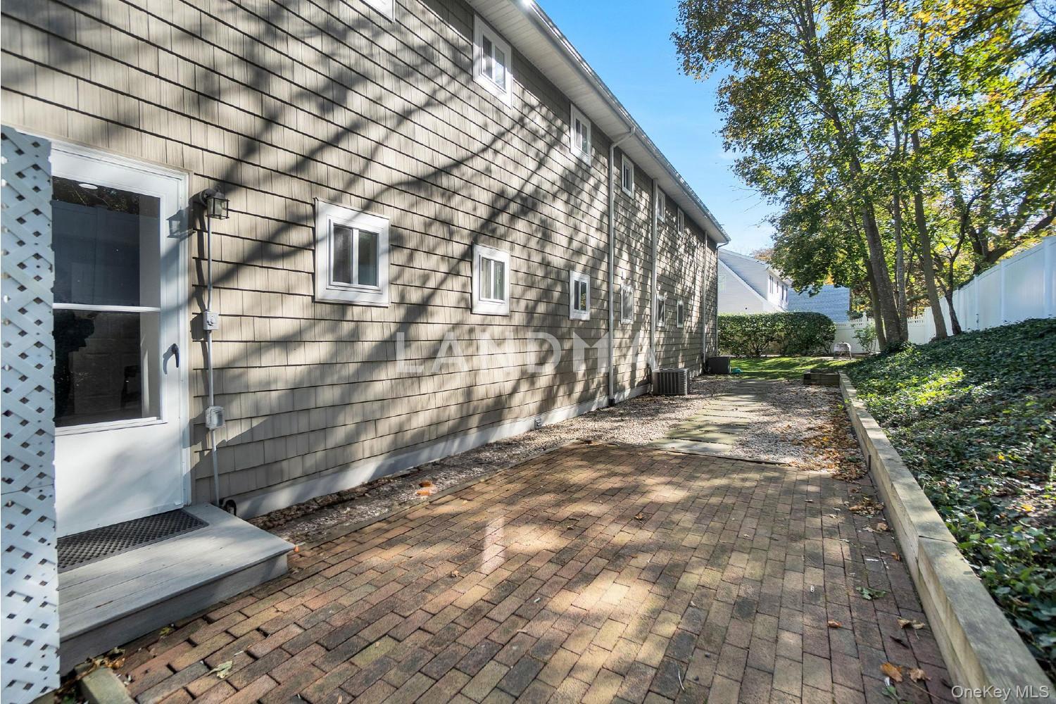 62 Canoe Place Road  Unit 513/5 官网图片 11