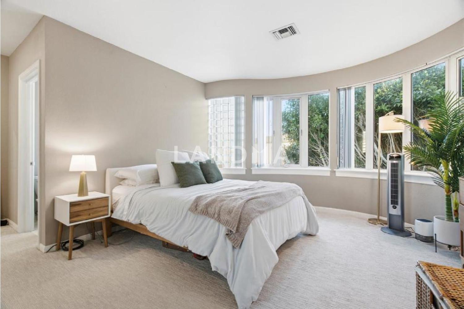 1111 Bay Street #307 官网图片 30