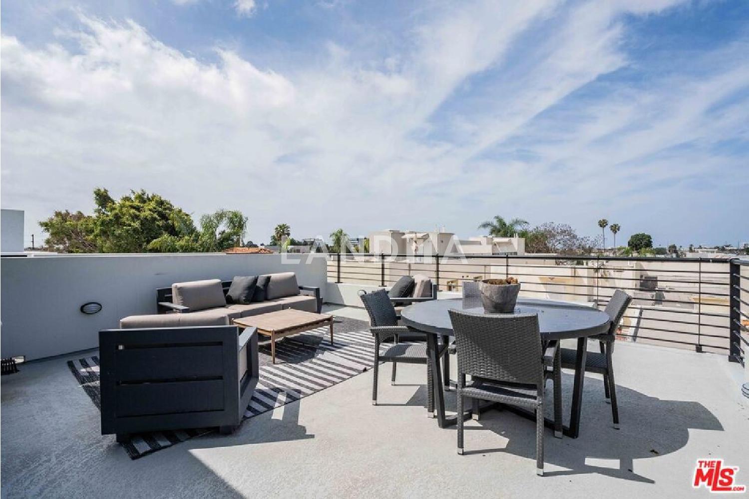 1729 S Barrington Avenue #2 官网图片 26