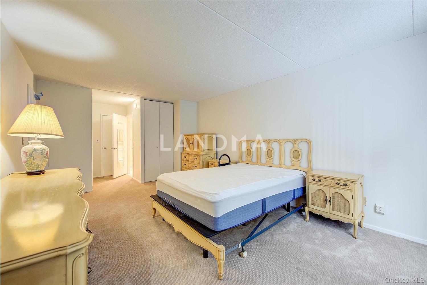 209-33 26th Avenue  Unit TJ 官网图片 23