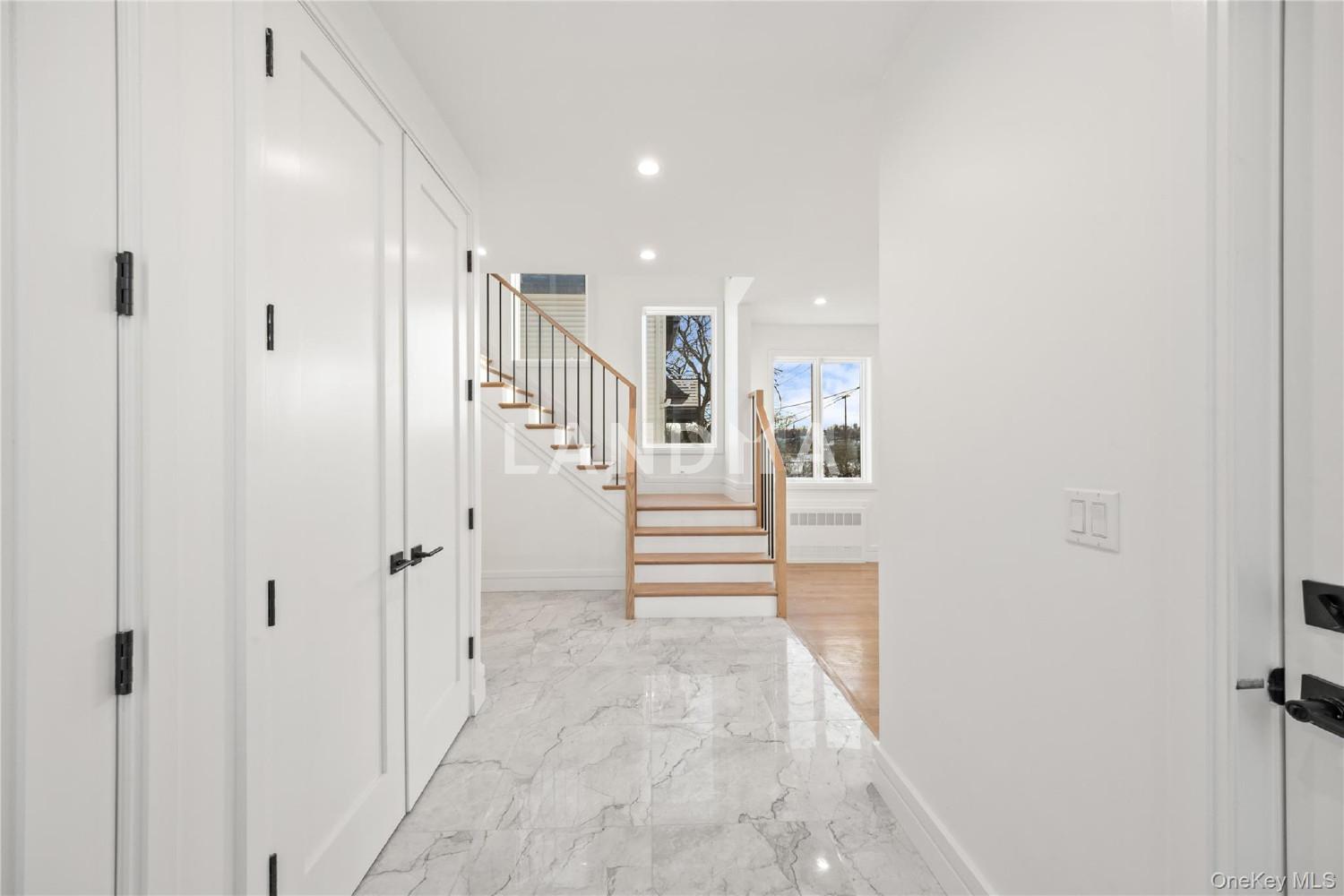 8 Memorial Park Drive  Unit 202 官网图片 3