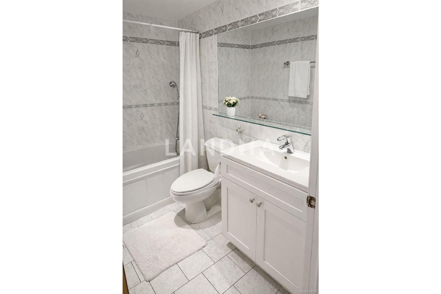 4304 158th Street  Unit 2C 官网图片 9