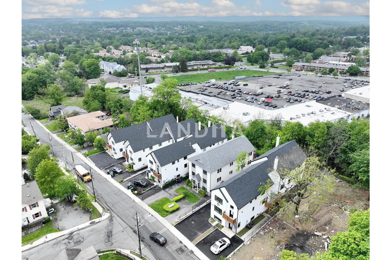 37 Ewing Avenue  Unit 202 官网图片 4
