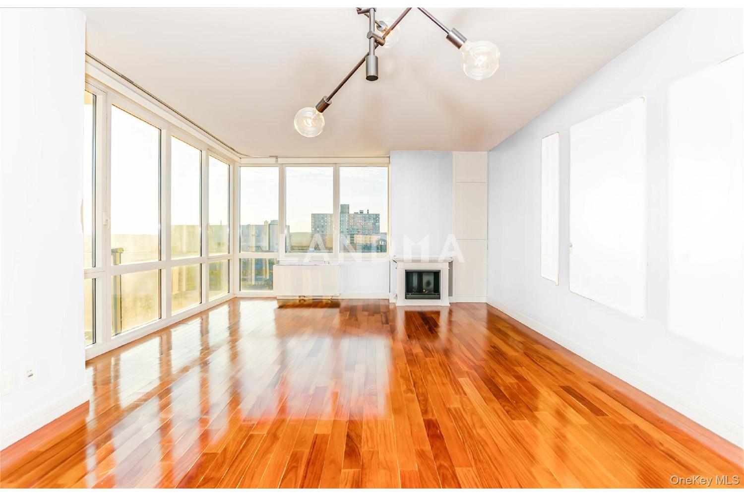 640 W 237th Street  Unit 8B 官网图片 2
