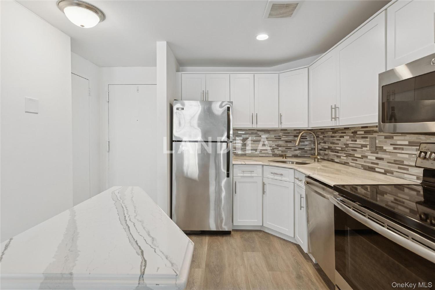 450 W Broadway  Unit 1A 官网图片 8