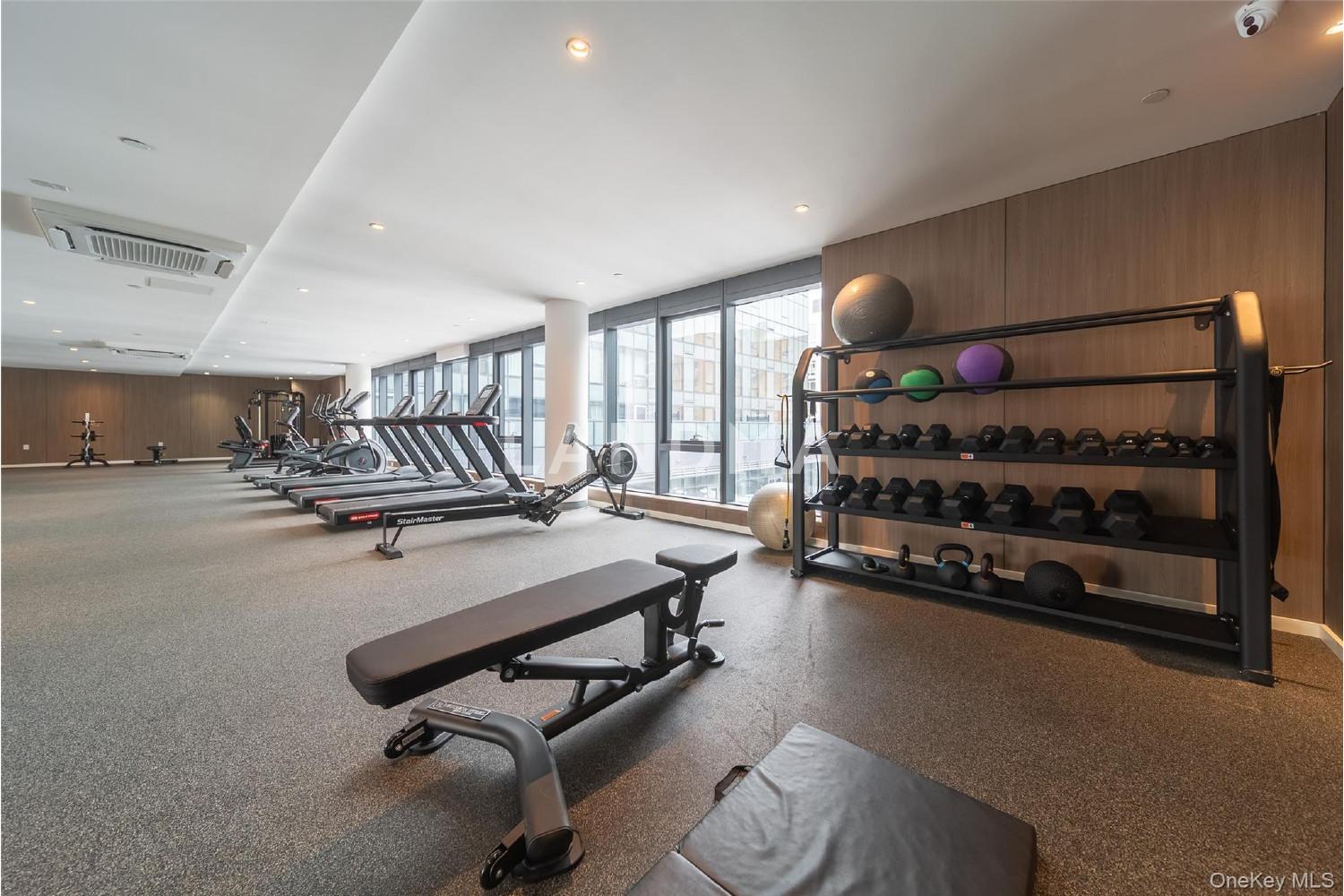14449 Northern Boulevard  Unit 316 官网图片 14