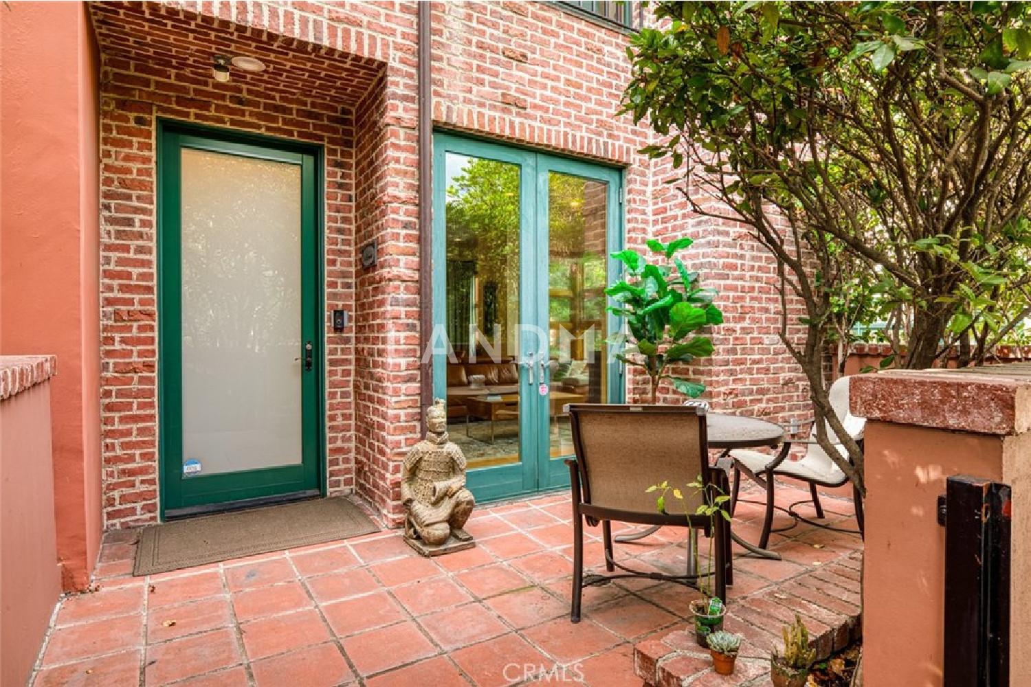 2323 S Beverly Glen Boulevard #9 官网图片 2