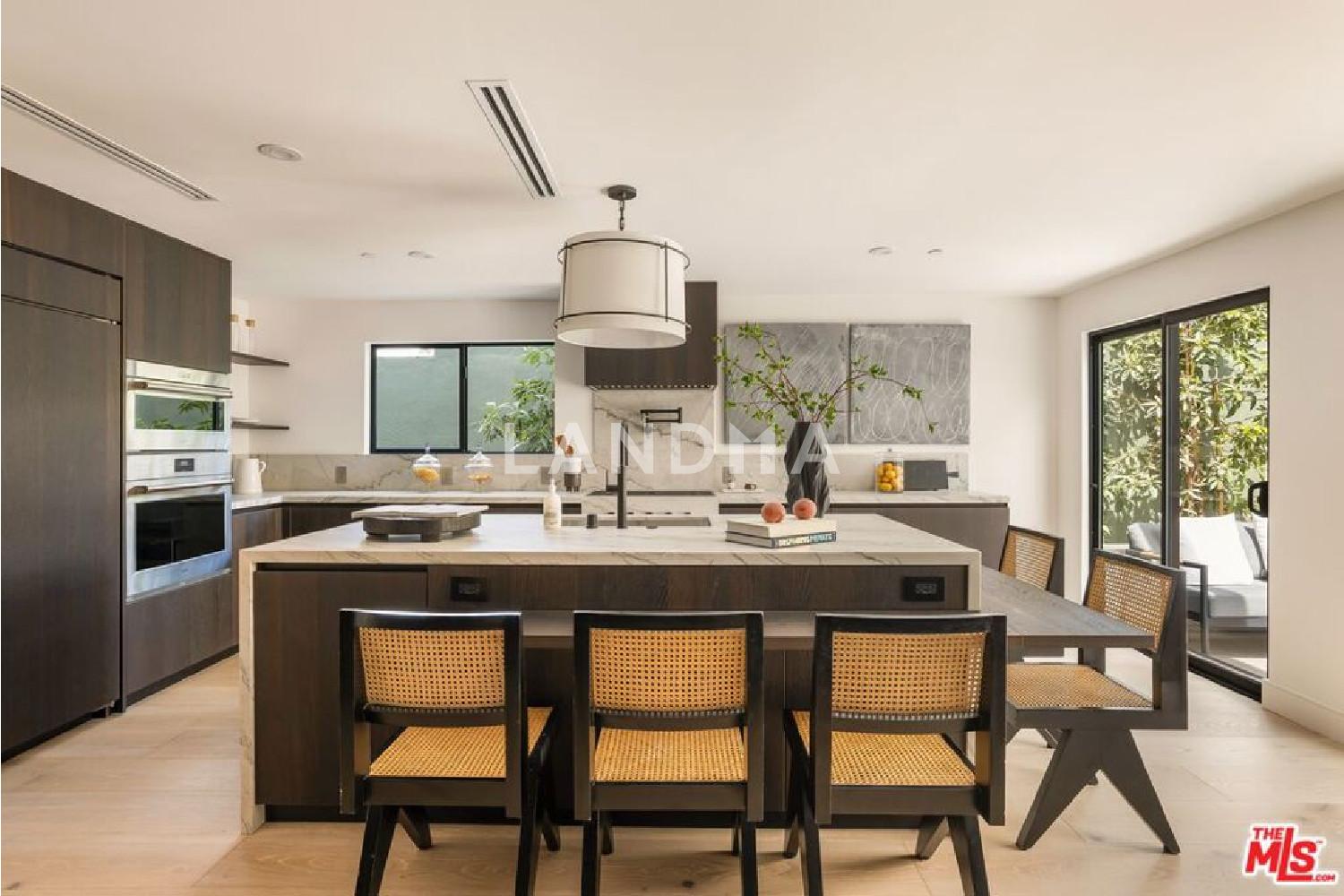 922 N West Knoll Drive 官网图片 14