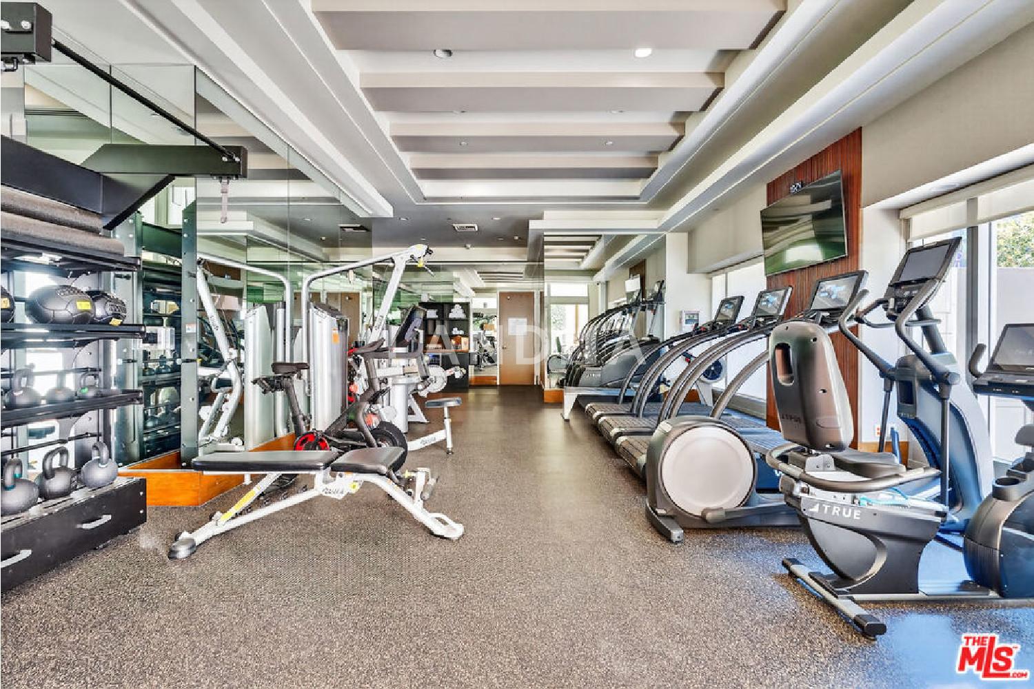 10727 Wilshire Boulevard #1802 官网图片 24